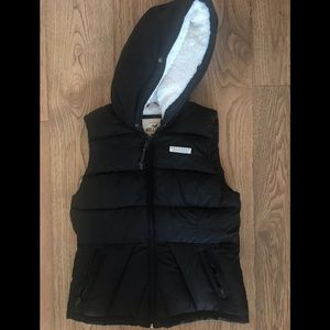 NWT Women’s Hollister Puffer Sherpa Vest